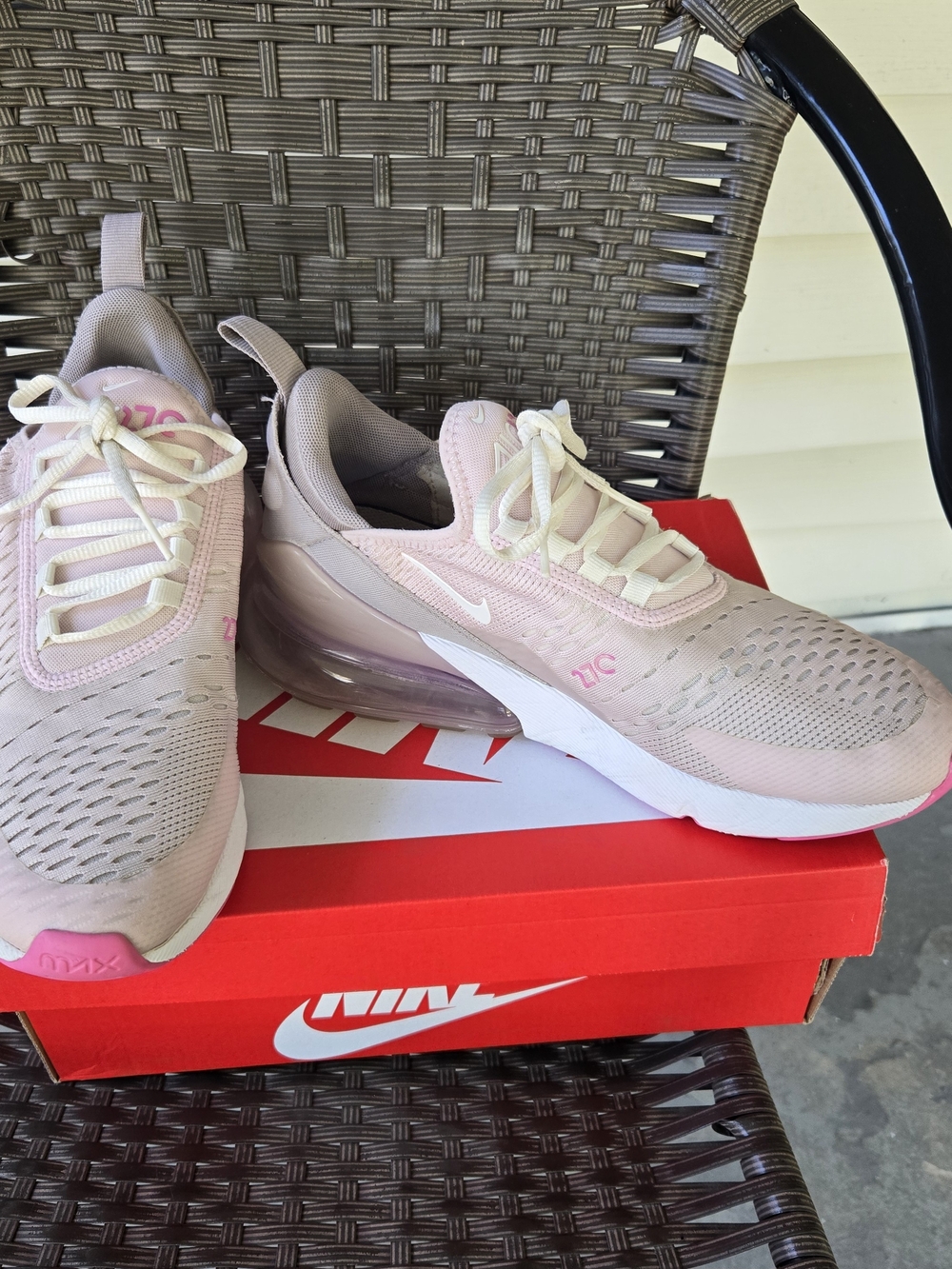 Nike Air Max 270 Women's Pink Athletic Sneakers